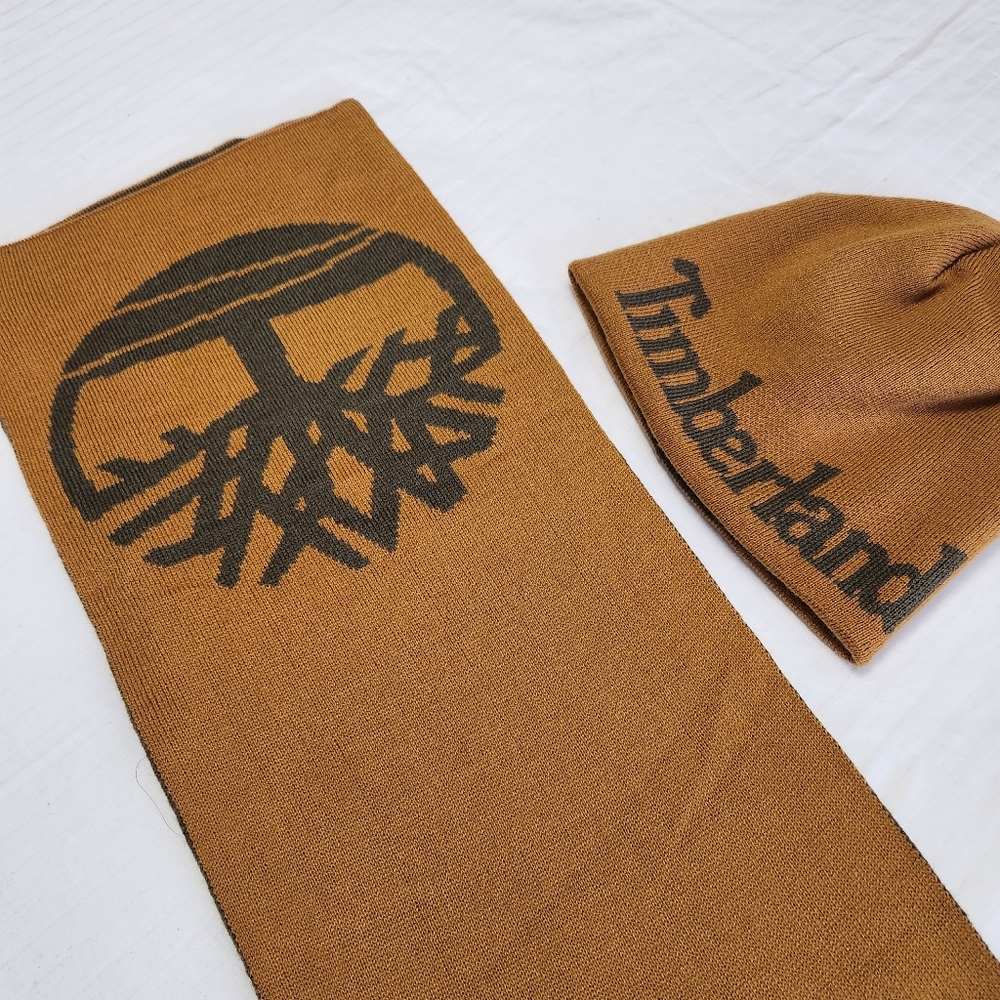 Timberland reversable Hat & Scarf set